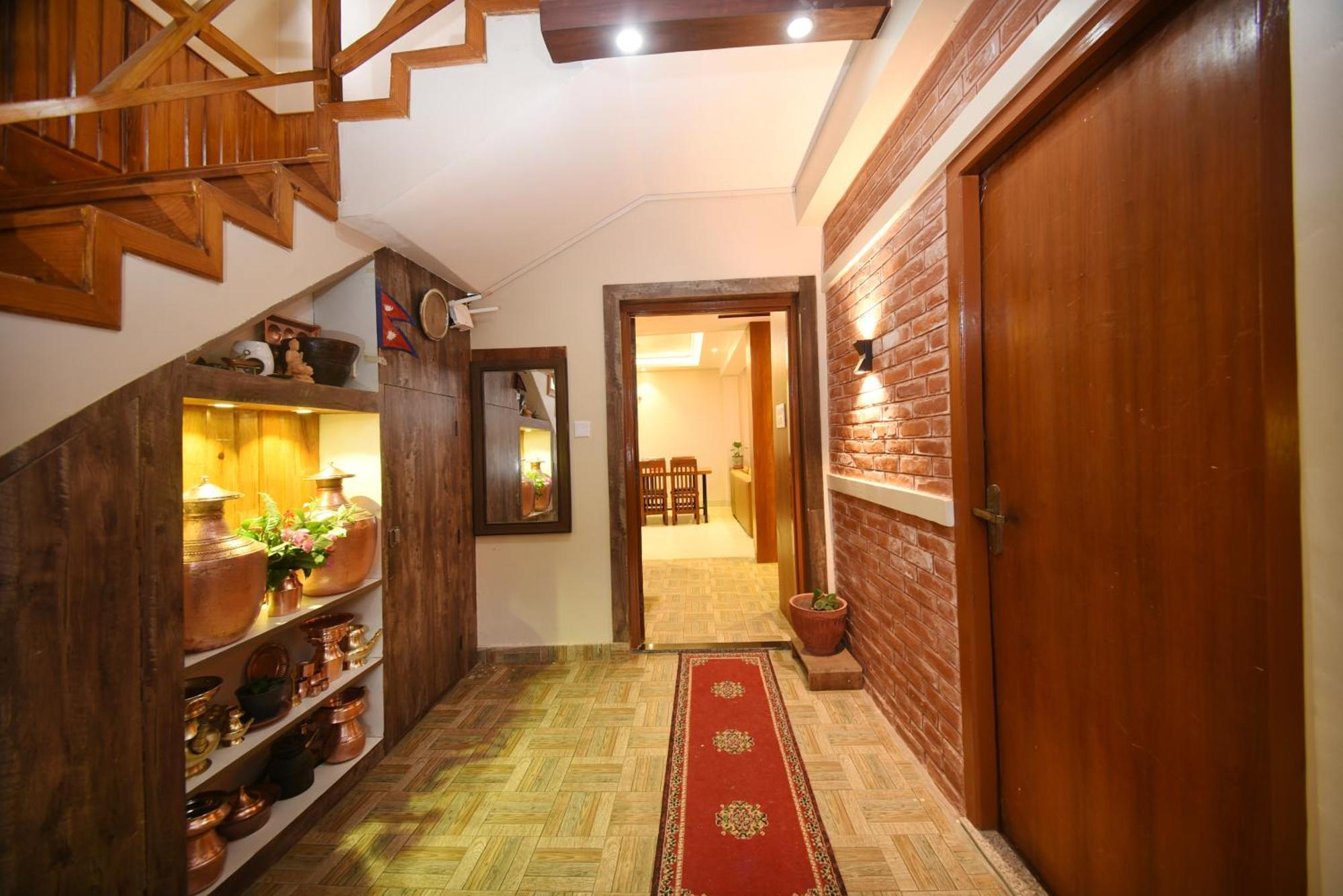 Mums Homestay & Studio Apartments Катманду Екстер'єр фото