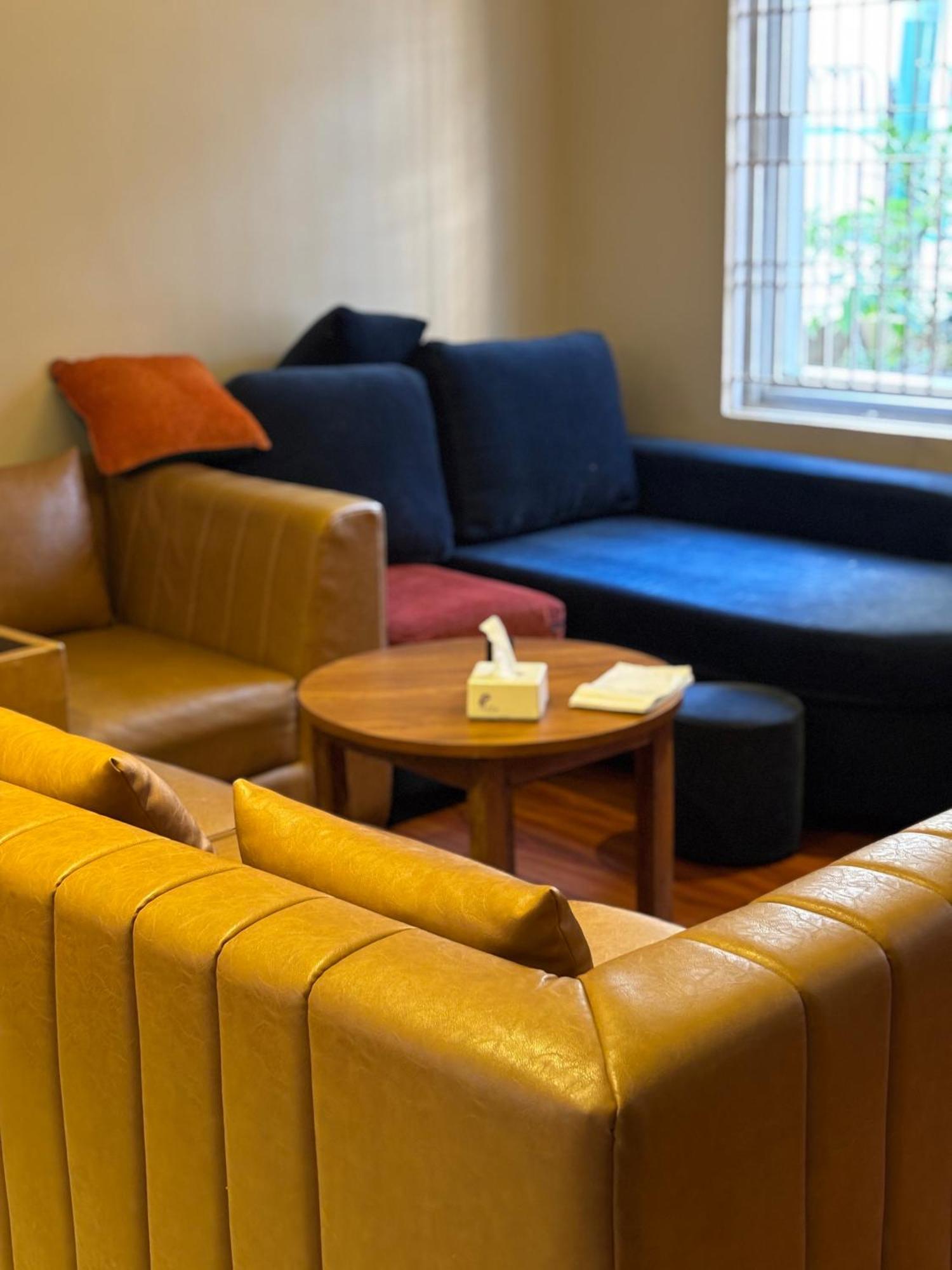 Mums Homestay & Studio Apartments Катманду Екстер'єр фото